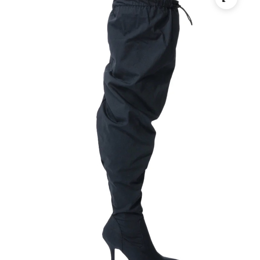 AKIRA Sleek Black Over-the-Knee Boots
